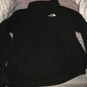 XS Black north face